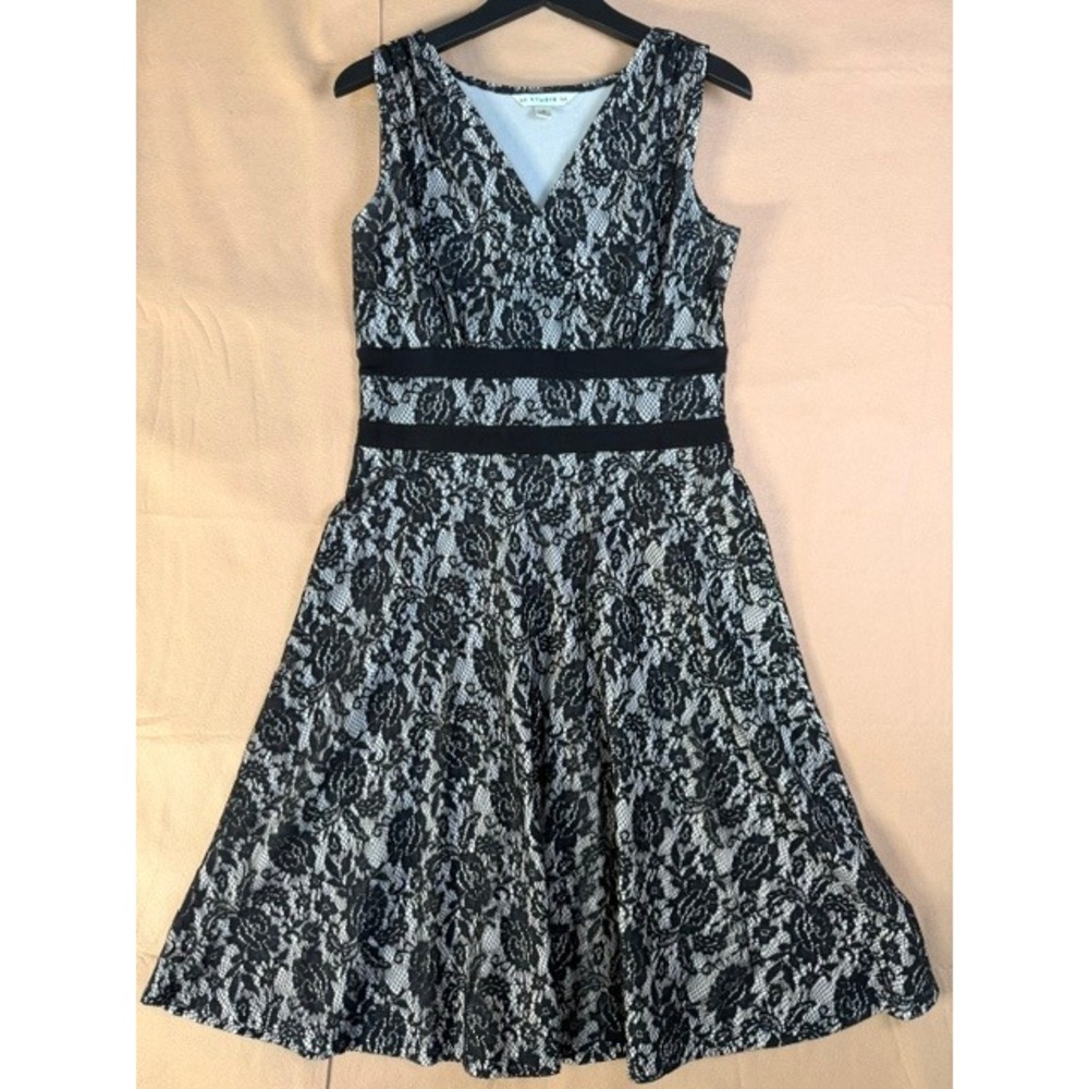 AA Studio Black White Floral Lace Fit & Flare Dress Size 10 Midi